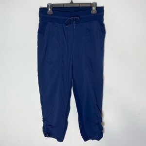 Lululemon Athletica Navy Blue Cropped Capri Studio Pants 8